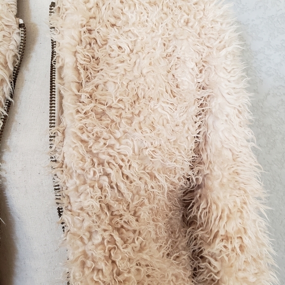 Chaser Faux Lamby bomber Jacket - Picture 3 of 9